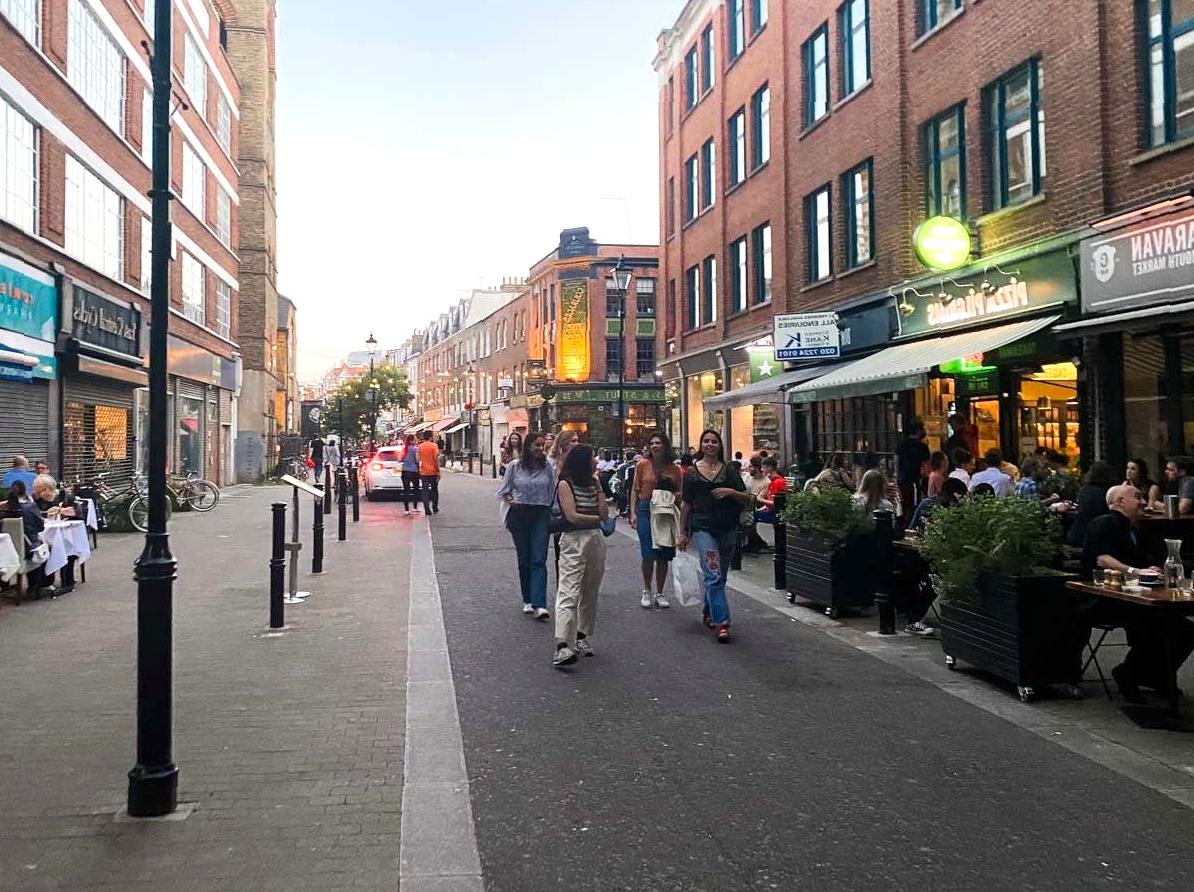 10oxen | Strolling Through Exmouth Market: Local Goods and Crafts 10oxen | Strolling Through Exmouth Market: Local Goods and Crafts