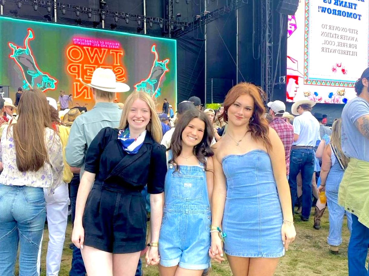 10oxen | Attend the Stone Country Festival: Celebrating Culture in Kakadu 10oxen | Attend the Stone Country Festival: Celebrating Culture in Kakadu