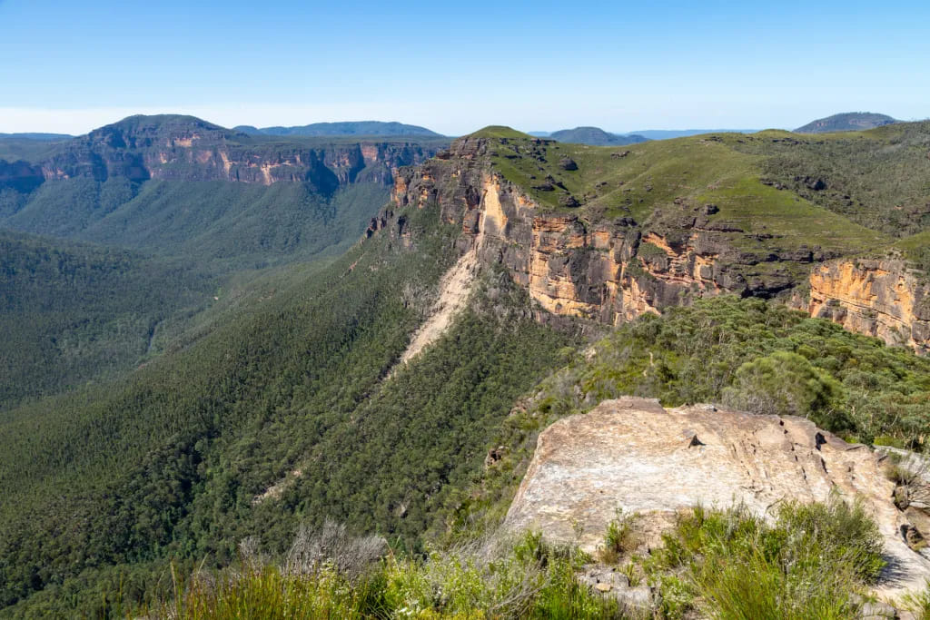 10oxen | Fortress Ridge Lookout: Explore the rugged beauty of Fortress Ridge Lookout. 10oxen | Fortress Ridge Lookout: Explore the rugged beauty of Fortress Ridge Lookout.