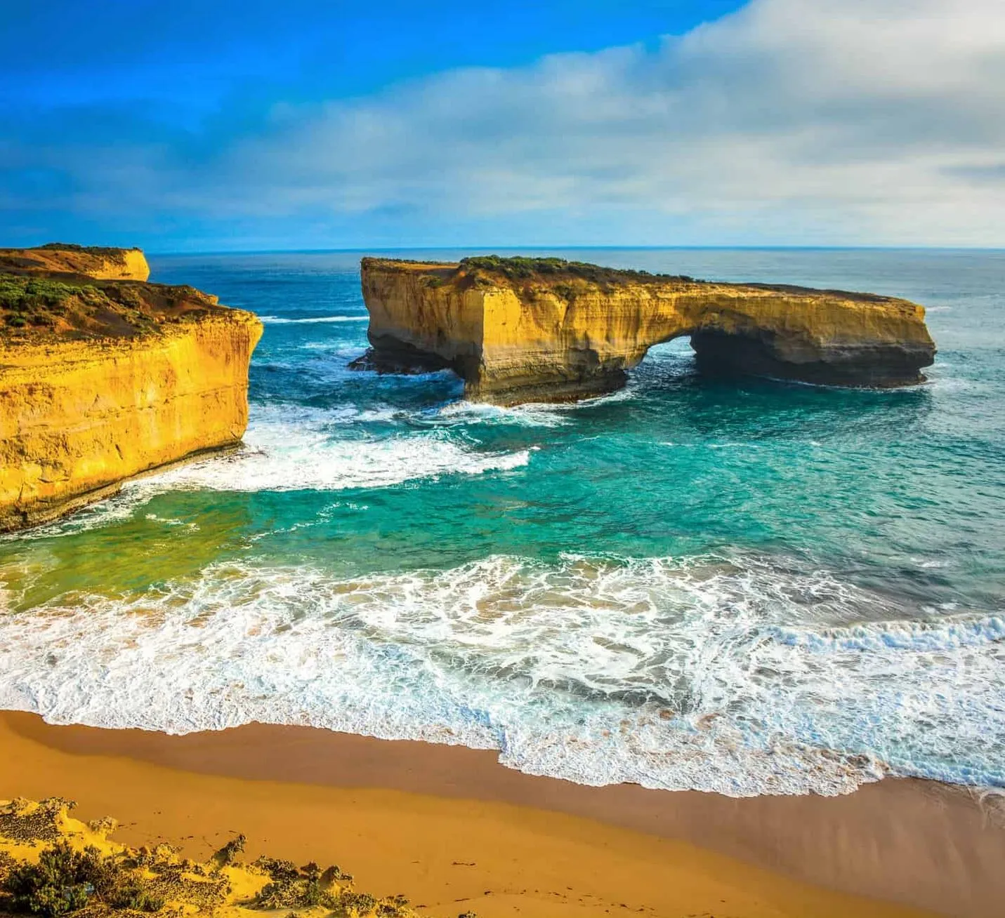 10oxen | The Great Ocean Road: History, Landmarks & Travel Tips 10oxen | The Great Ocean Road: History, Landmarks & Travel Tips